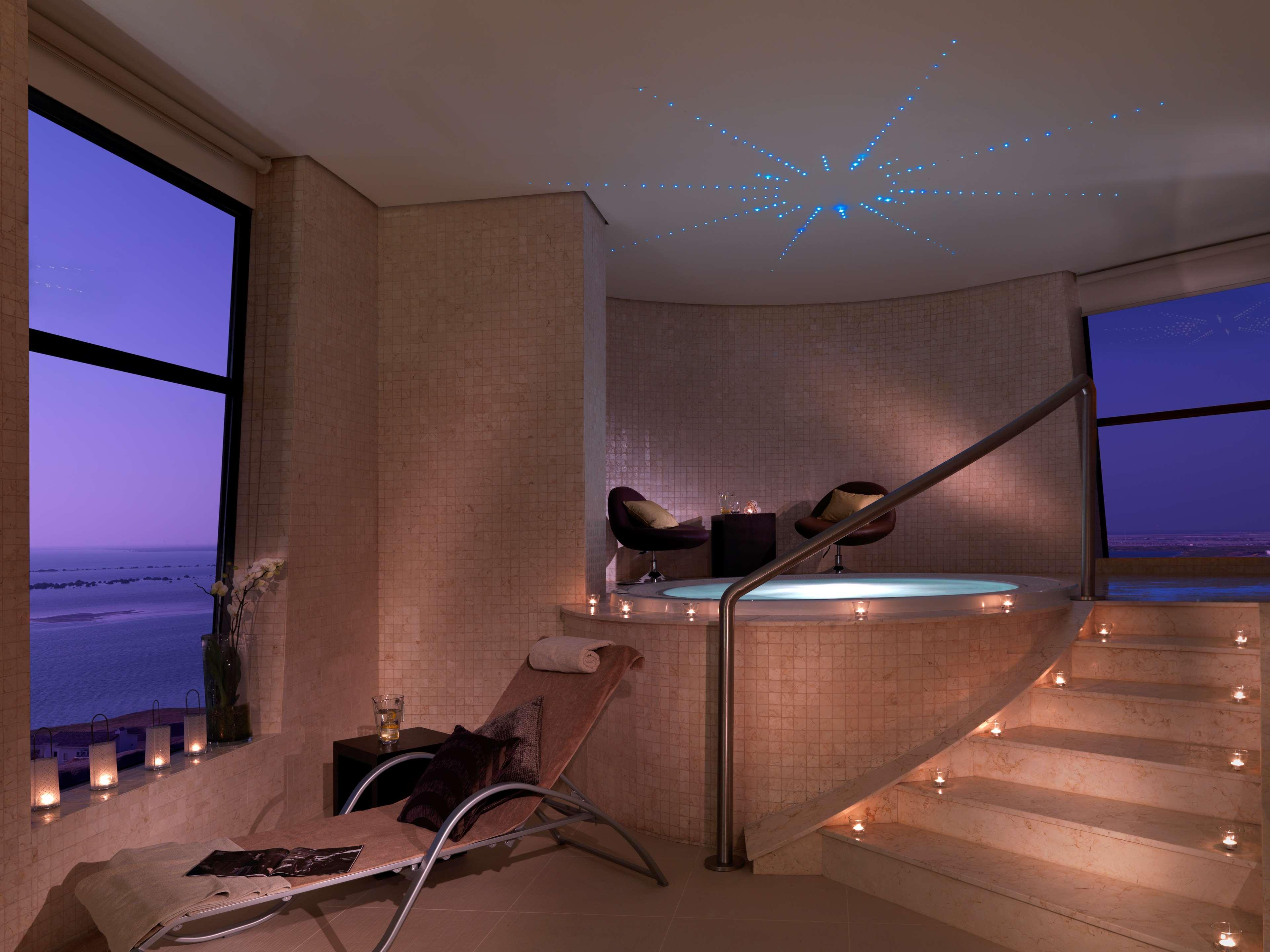 Park By Radisson Yas Island 3* Abu Dhabi